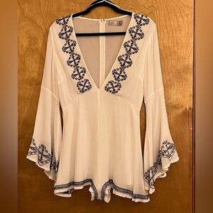 LF Rumor Embroidered Romper S